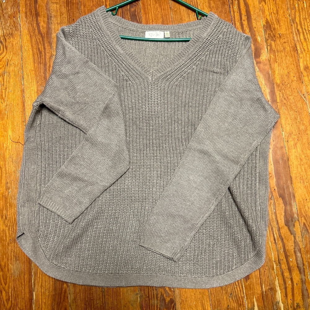 RD style knitted grey sweater